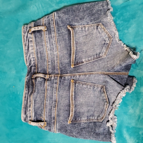 Refuge high-waist jean shorts cut-offs size 0 - Picture 5 of 5